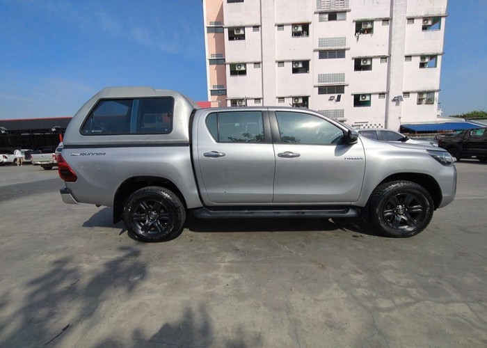 Used 12
                    TOYOTA
                     for Sale Image