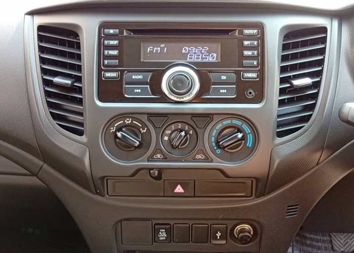 Used 4
                    MITSUBISHI
                     for Sale Image