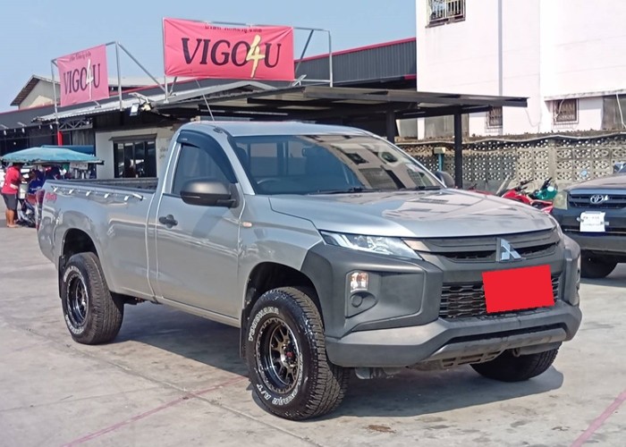 Used 4
                    MITSUBISHI
                     for Sale Image