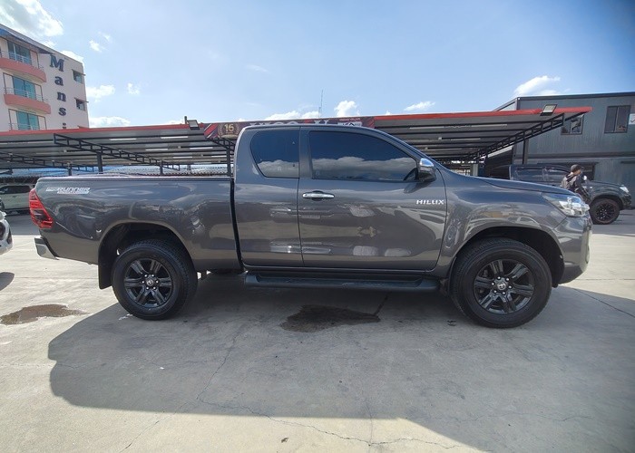Used 7
                    TOYOTA
                     for Sale Image