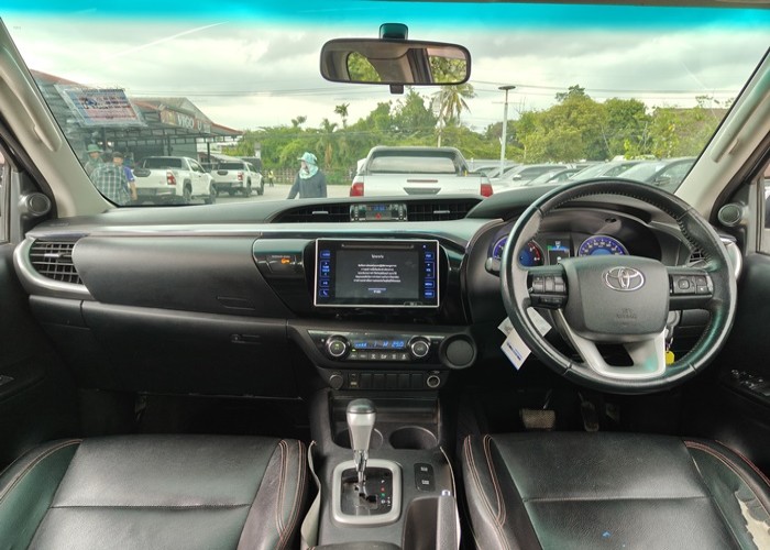 Used 7
                    TOYOTA
                     for Sale Image