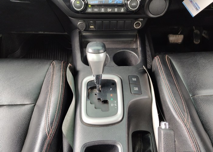 Used 7
                    TOYOTA
                     for Sale Image