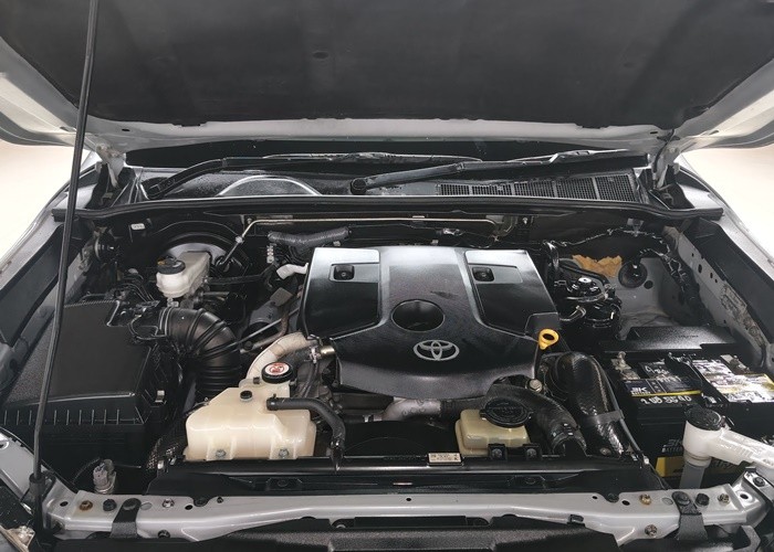 Used 5
                    TOYOTA
                     for Sale Image