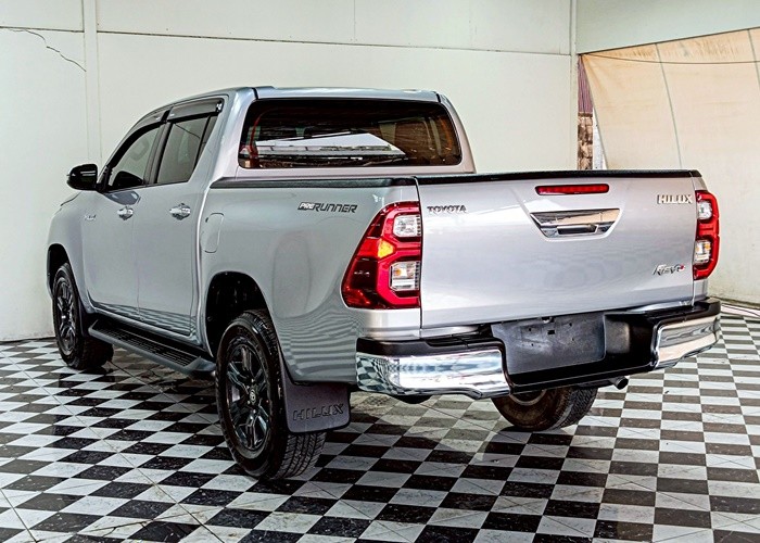 Used 12
                    TOYOTA
                     for Sale Image