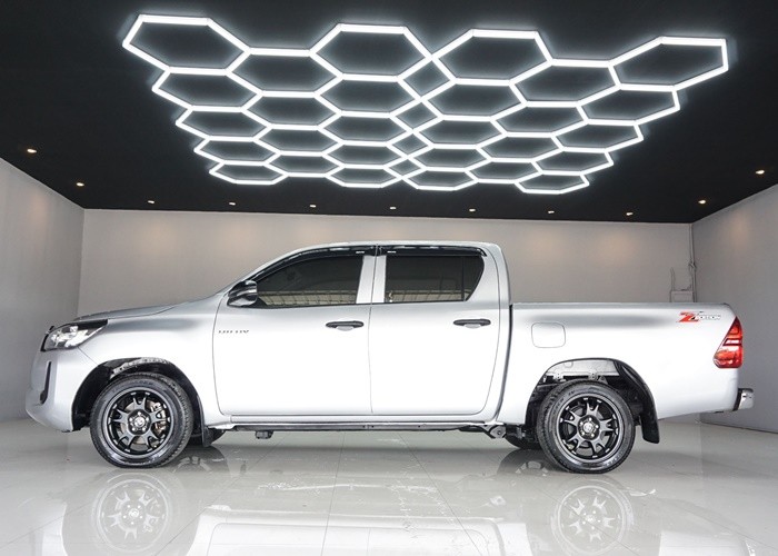 Used 9
                    TOYOTA
                     for Sale Image