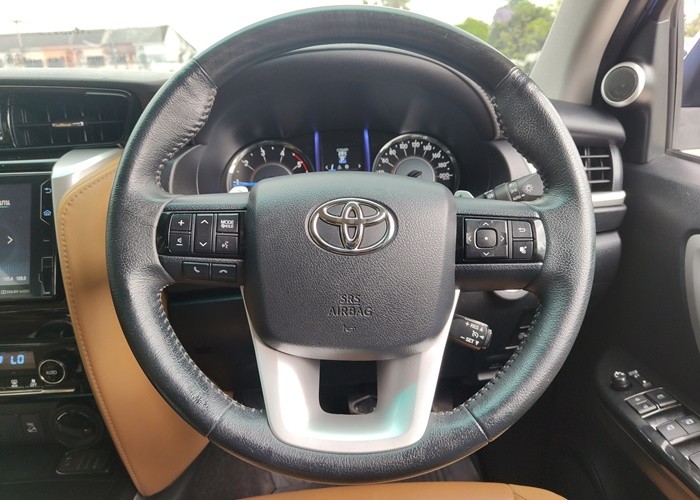 Used 9
                    TOYOTA
                     for Sale Image
