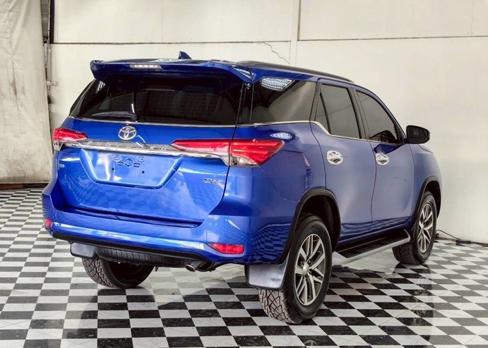 Used 9
                    TOYOTA
                     for Sale Image