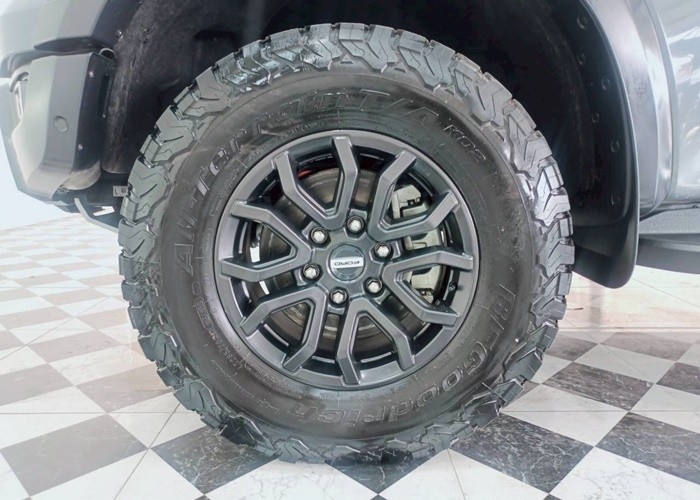 Used 10
                    FORD
                     for Sale Image