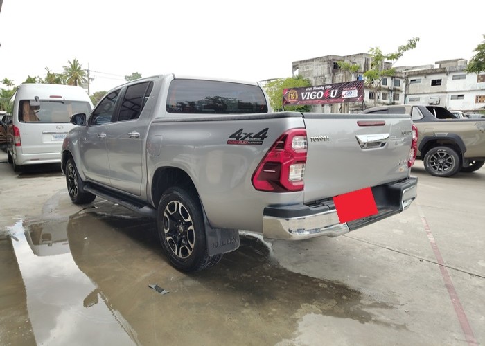 Used 5
                    TOYOTA
                     for Sale Image