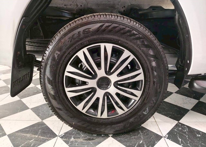 Used 12
                    TOYOTA
                     for Sale Image