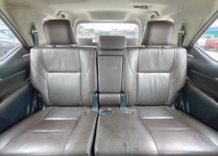 Used 5
                    TOYOTA
                     for Sale Image