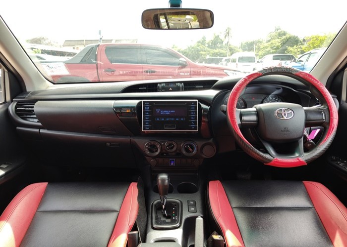 Used 10
                    TOYOTA
                     for Sale Image