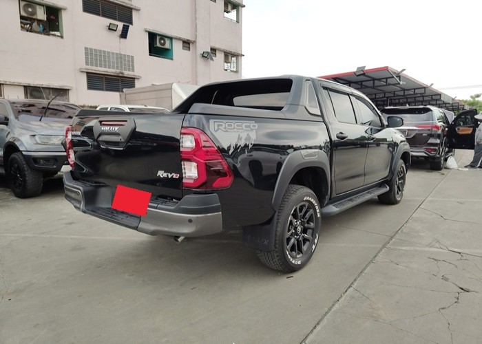 Used 5
                    TOYOTA
                     for Sale Image