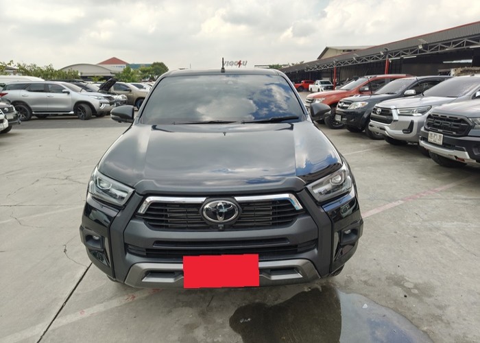 Used 5
                    TOYOTA
                     for Sale Image
