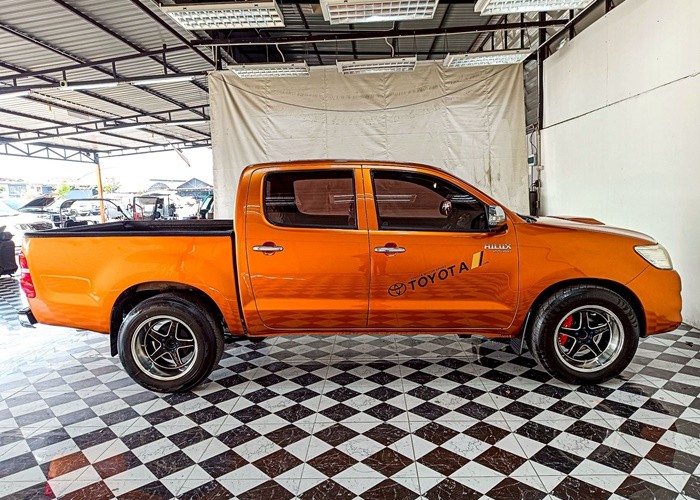 Used 7
                    TOYOTA
                     for Sale Image