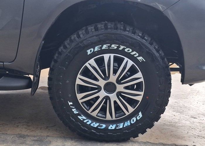 Used 9
                    TOYOTA
                     for Sale Image