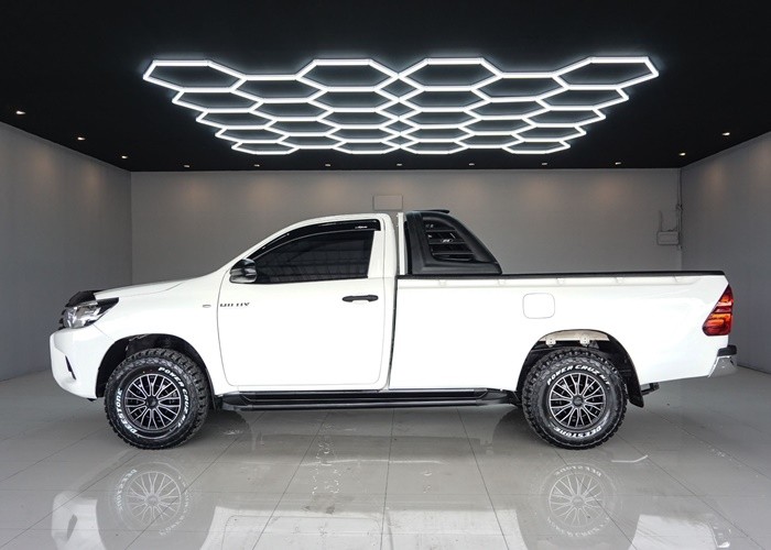 Used 9
                    TOYOTA
                     for Sale Image