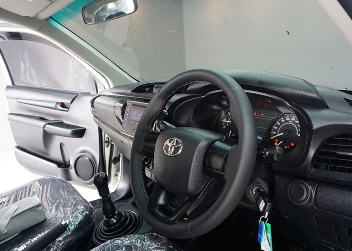 Used 9
                    TOYOTA
                     for Sale Image