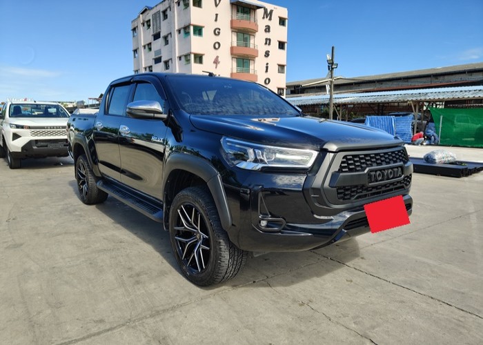 Used 8
                    TOYOTA
                     for Sale Image