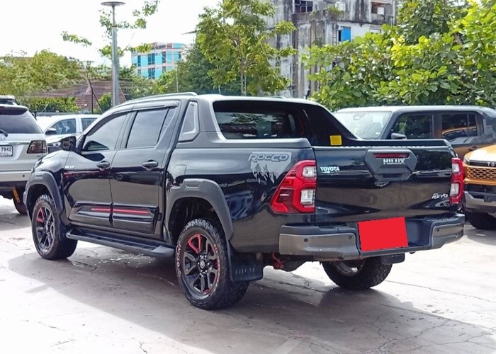 Used 5
                    TOYOTA
                     for Sale Image