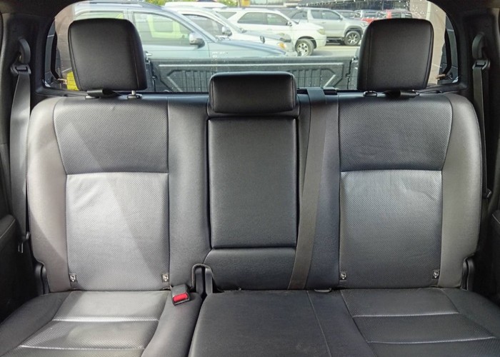 Used 5
                    TOYOTA
                     for Sale Image