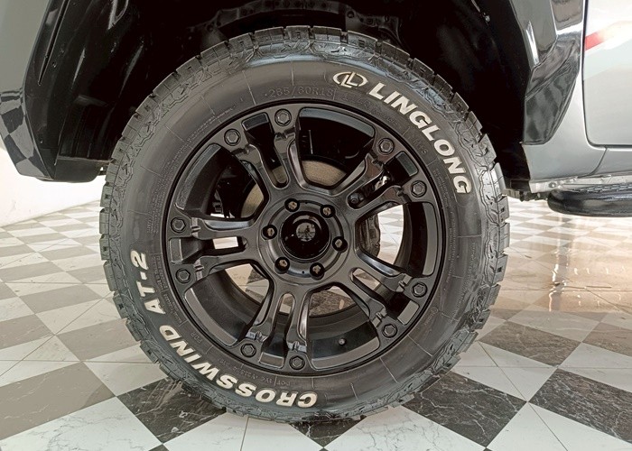 Used 10
                    TOYOTA
                     for Sale Image