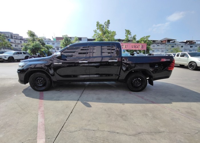 Used 8
                    TOYOTA
                     for Sale Image