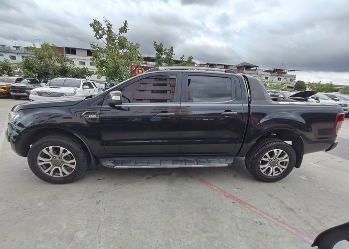 Used 11
                    FORD
                     for Sale Image