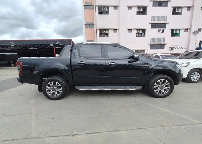 Used 11
                    FORD
                     for Sale Image