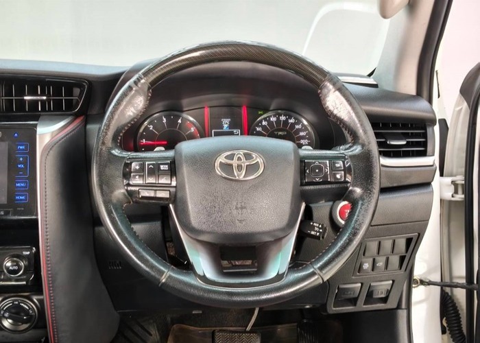 Used 6
                    TOYOTA
                     for Sale Image