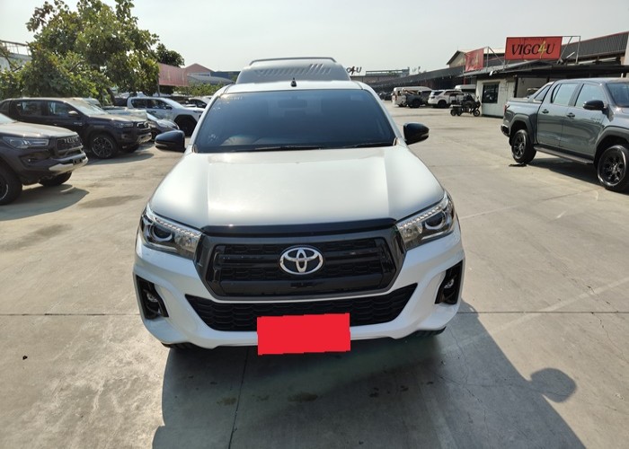 Used 5
                    TOYOTA
                     for Sale Image