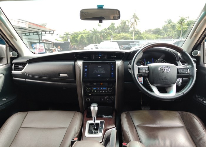 Used 1
                    TOYOTA
                     for Sale Image