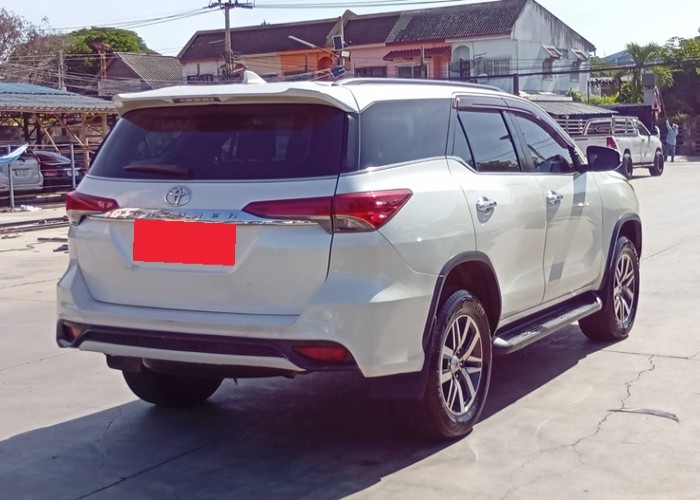 Used 12
                    TOYOTA
                     for Sale Image