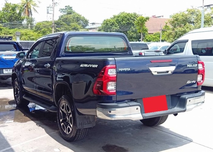 Used 9
                    TOYOTA
                     for Sale Image