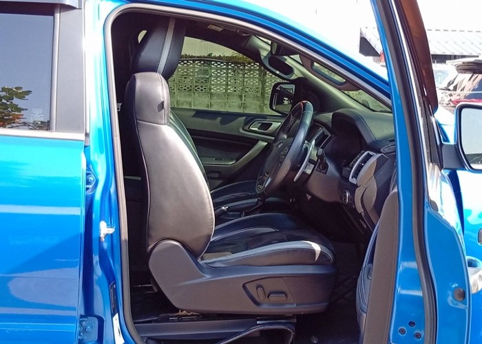 Used 10
                    FORD
                     for Sale Image