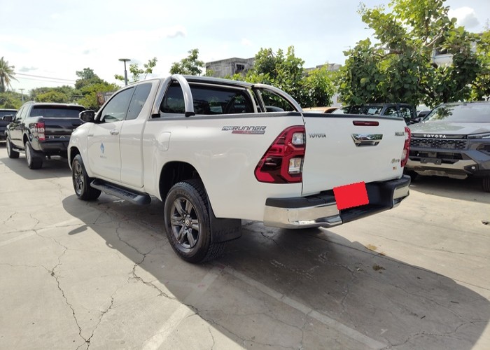 Used 6
                    TOYOTA
                     for Sale Image