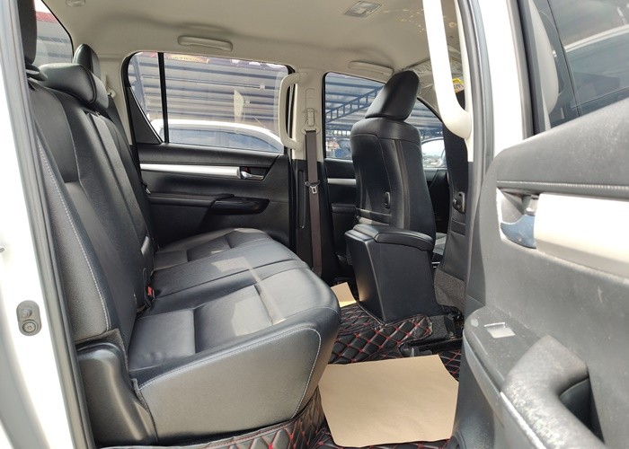 Used 8
                    TOYOTA
                     for Sale Image
