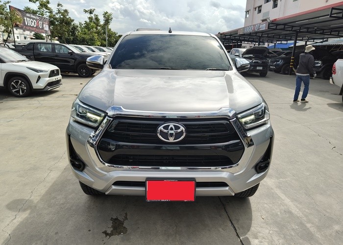 Used 8
                    TOYOTA
                     for Sale Image