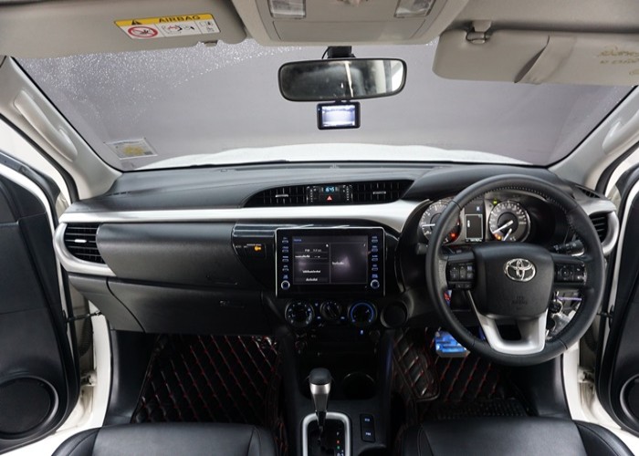 Used 7
                    TOYOTA
                     for Sale Image