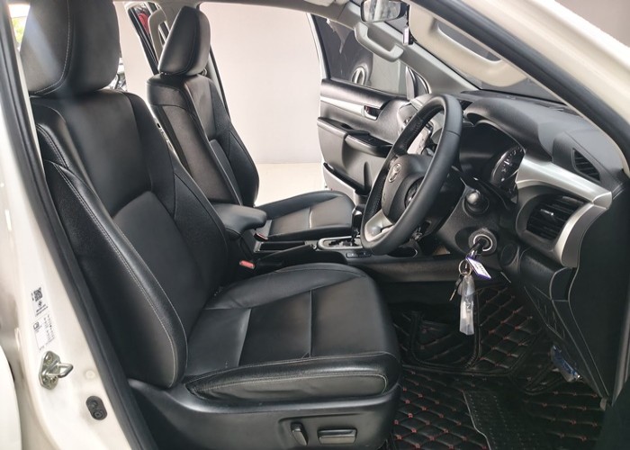 Used 7
                    TOYOTA
                     for Sale Image