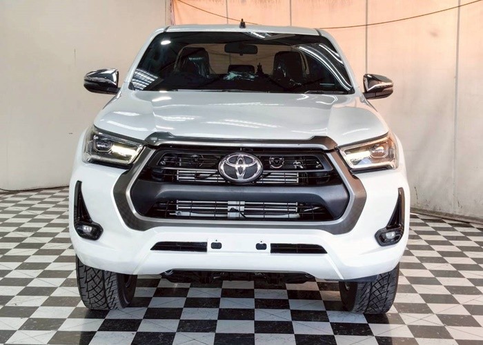 Used 10
                    TOYOTA
                     for Sale Image