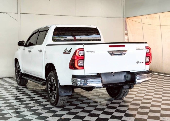 Used 10
                    TOYOTA
                     for Sale Image