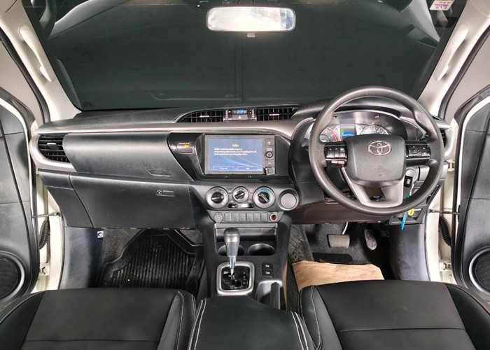 Used 5
                    TOYOTA
                     for Sale Image