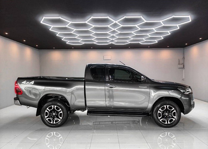 Used 6
                    TOYOTA
                     for Sale Image