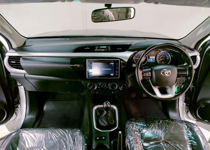 Used 5
                    TOYOTA
                     for Sale Image