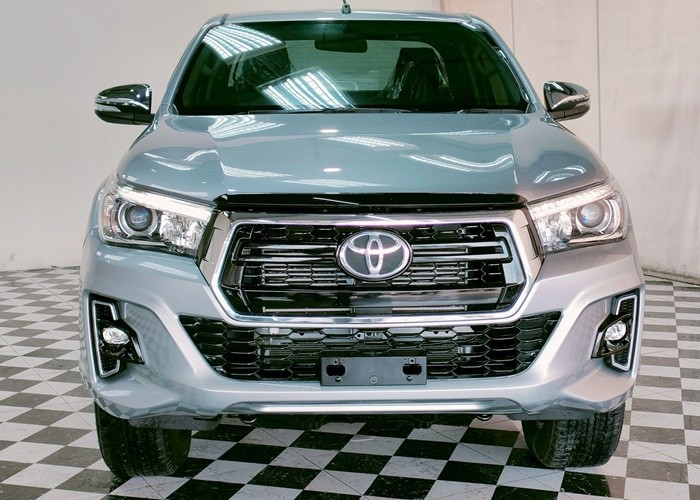 Used 5
                    TOYOTA
                     for Sale Image