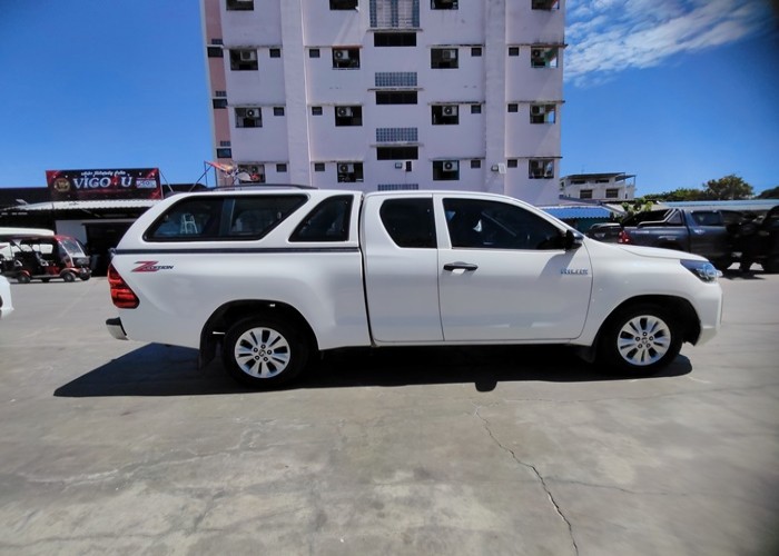 Used 5
                    TOYOTA
                     for Sale Image
