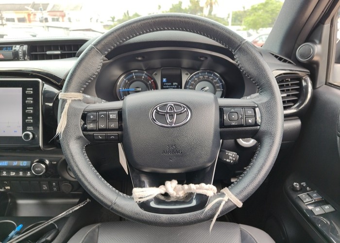 Used 5
                    TOYOTA
                     for Sale Image