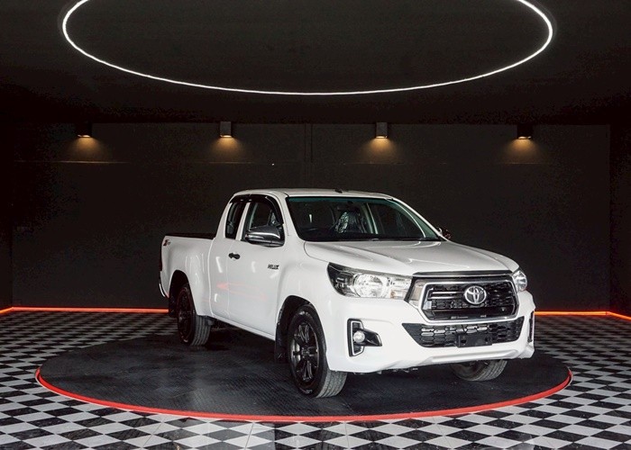 Used 4
                    TOYOTA
                     for Sale Image