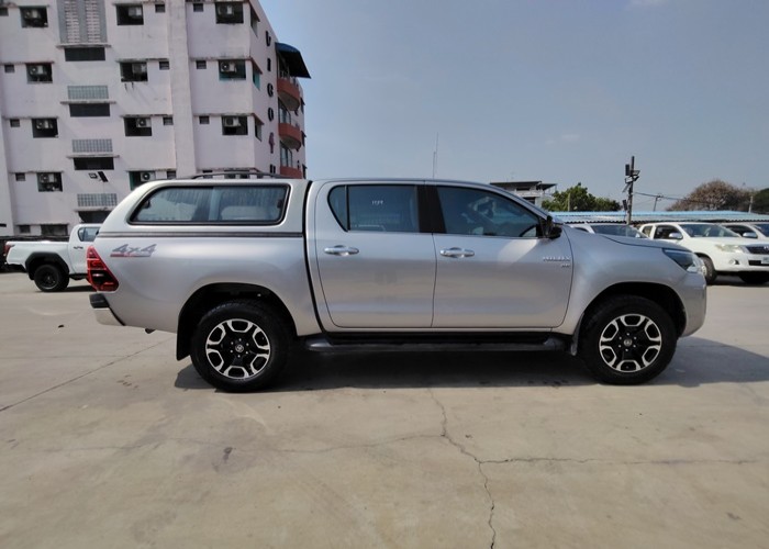 Used 11
                    TOYOTA
                     for Sale Image